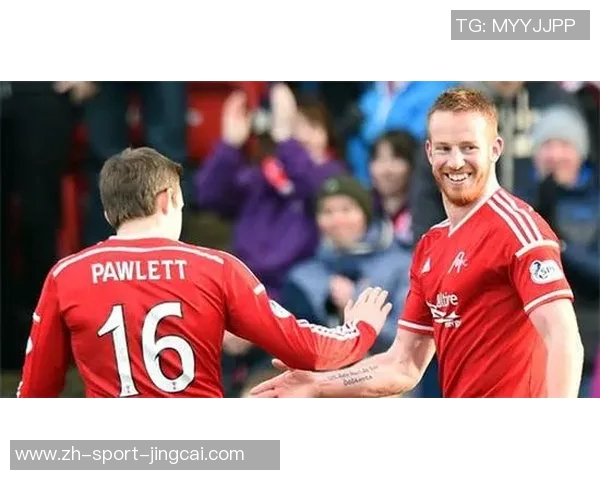 伯拉治与阿伯丁的精彩对决揭示足球战术与团队合作的魅力