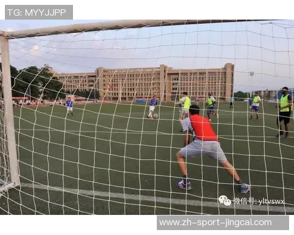 伯拉治与阿伯丁的精彩对决揭示足球战术与团队合作的魅力 伯拉治与阿伯丁的精彩对决揭示足球战术与团队合作的魅力